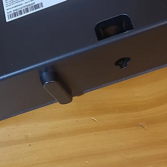 Samsung Soundbar (Like New) - Picture 8 of 12